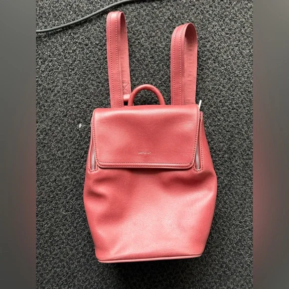 Matt & Nat Fabimini dark rose Vegan Leather Backpack - Picture 5 of 10